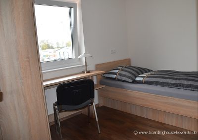 Schlafzimmer Boardinghouse Kowalski Ammerland www.boardinghouse-kowalski.de Foto GrAbo