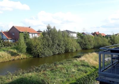 Balkon Aussicht Boardinghouse Edewecht Ammerland www.boardinghouse-kowalski.de Foto GrAbo